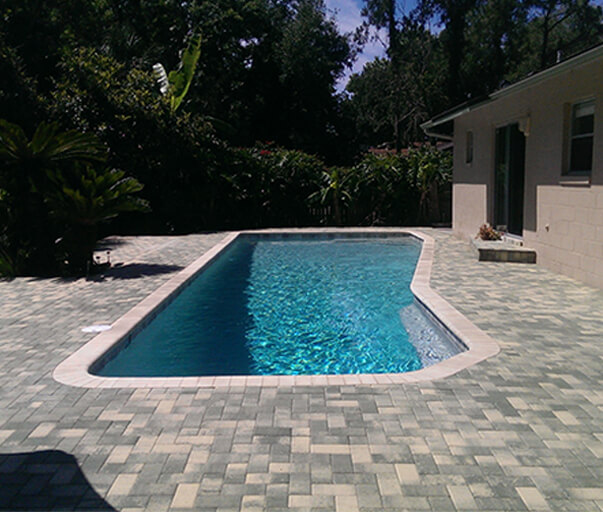 Deck/Lanais Resurface & Pavers