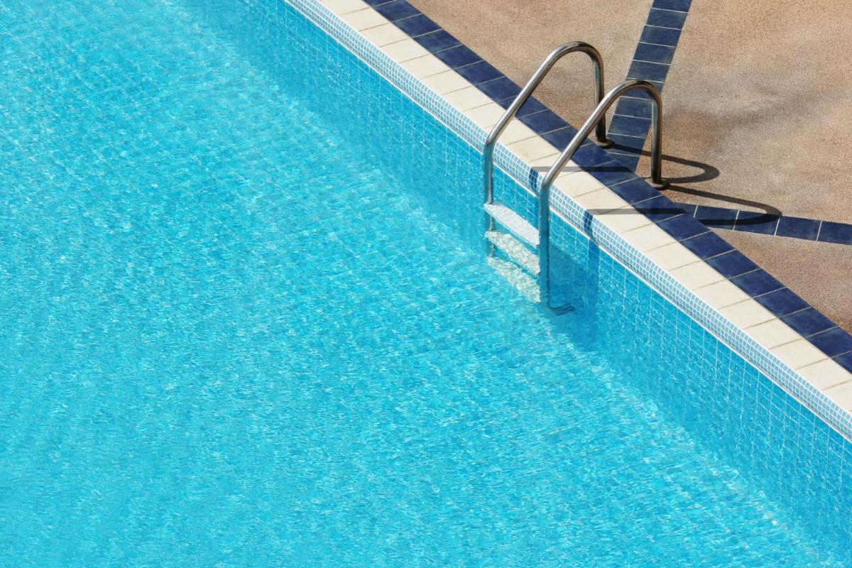 Four Popular Types of Swimming Pools