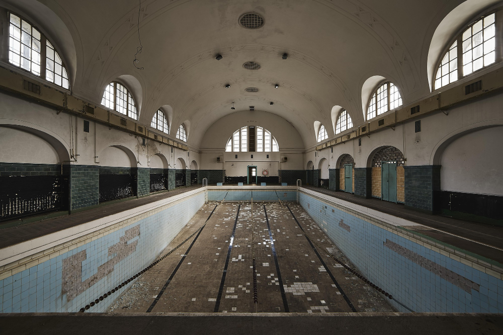 Things to Consider When Remodeling an Old and Abandoned Pool