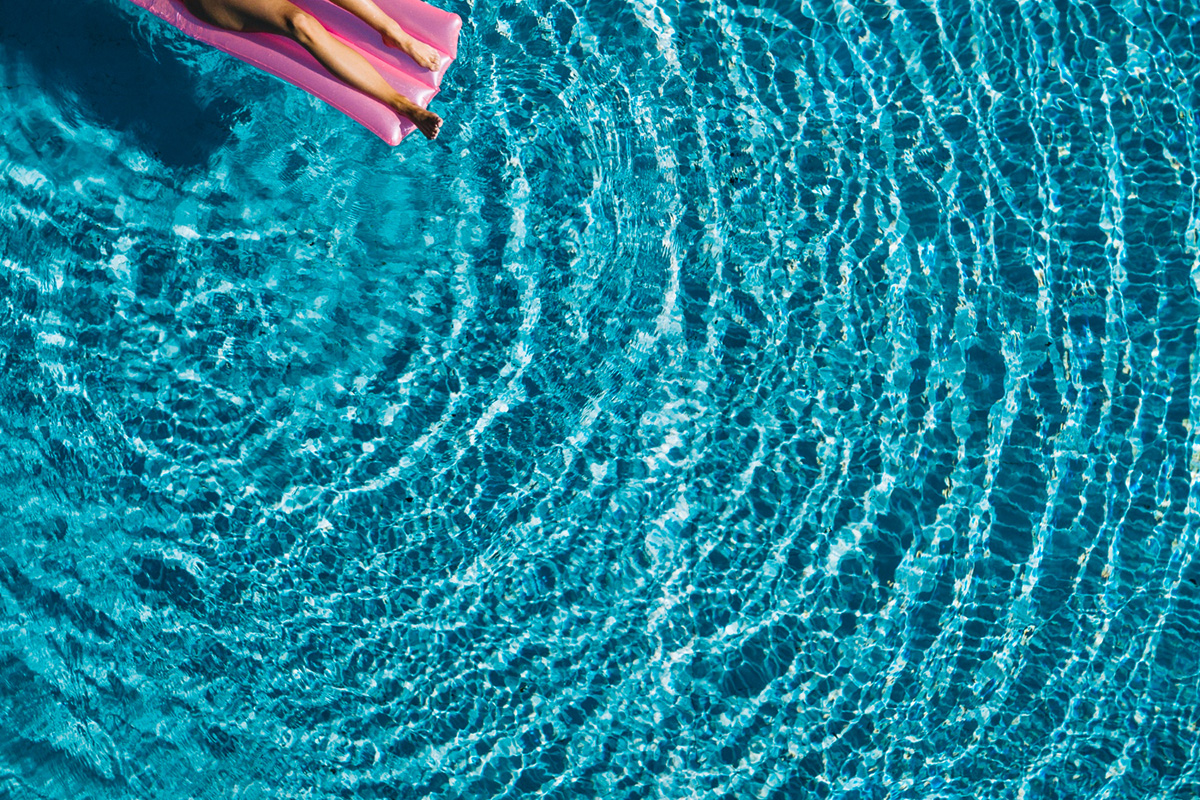 Get the Perfect Pool Finish: Understanding the Impacts on Your Water Color