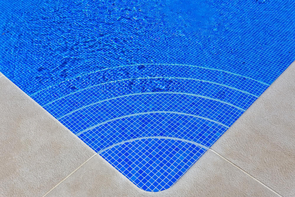 Is It Time to Resurface Your Pool? 6 Signs to Look For