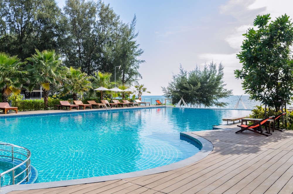 Signs It's Time For A Pool Renovation