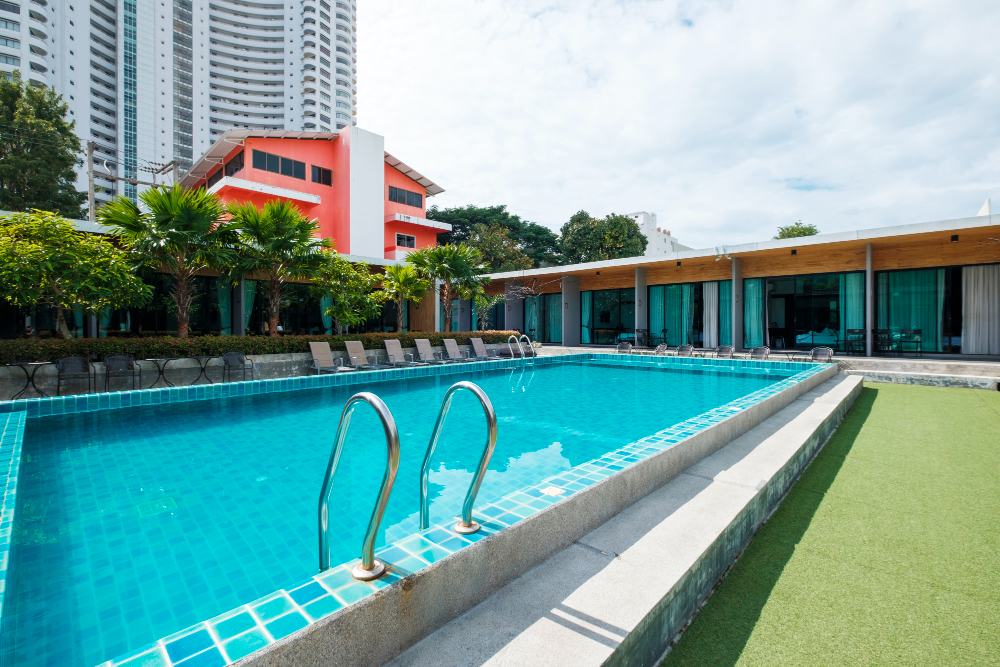 Time to Renovate Your Pool? 7 Signs to Look For