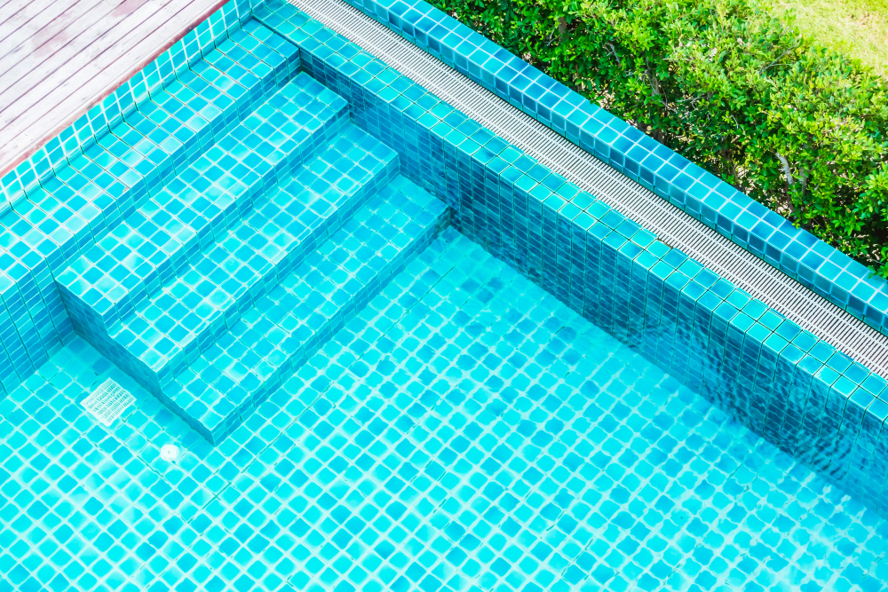 The Most Common Pool Tile Problems and How to Repair Them