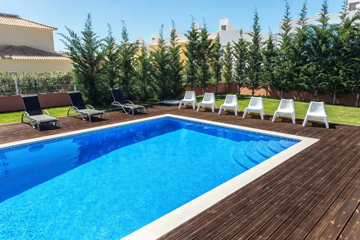 How Long Does It Take To Build A Pool