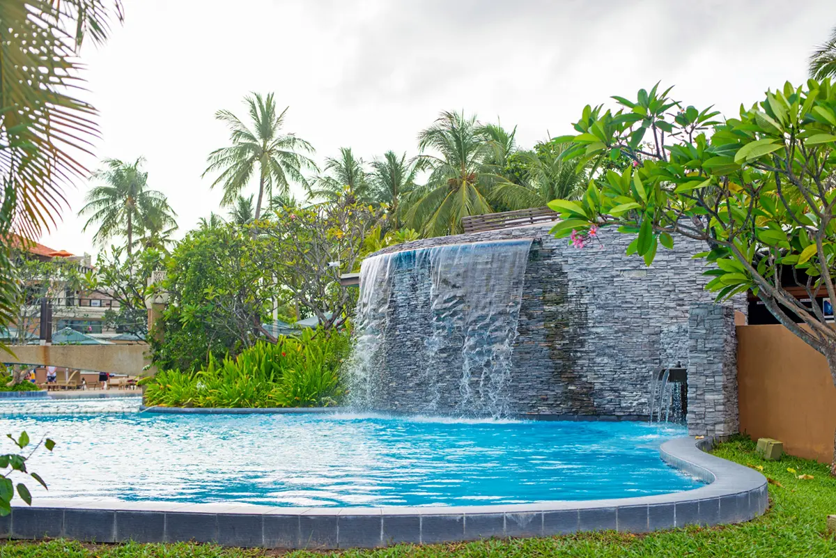 Transform Your Backyard into a Paradise with These Pool Renovation Ideas