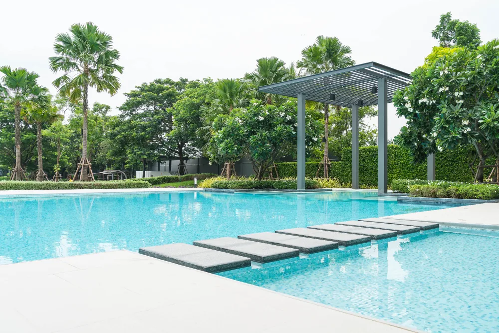 Above Ground vs. Inground Pools: Which Is Better?
