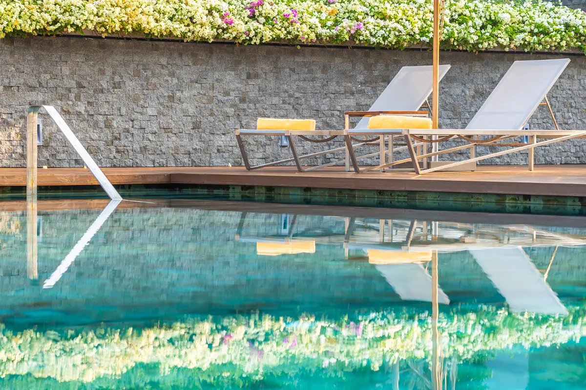 A Guide to Saving Money on Your Pool Renovation