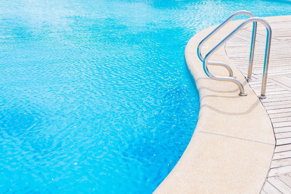 Identifying A Swimming Pool Leak